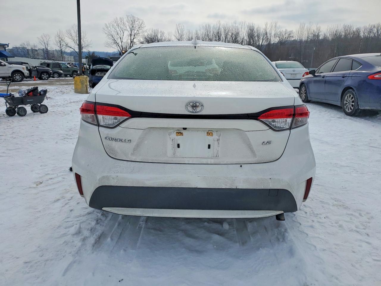 2020 TOYOTA COROLLA LE photo 6