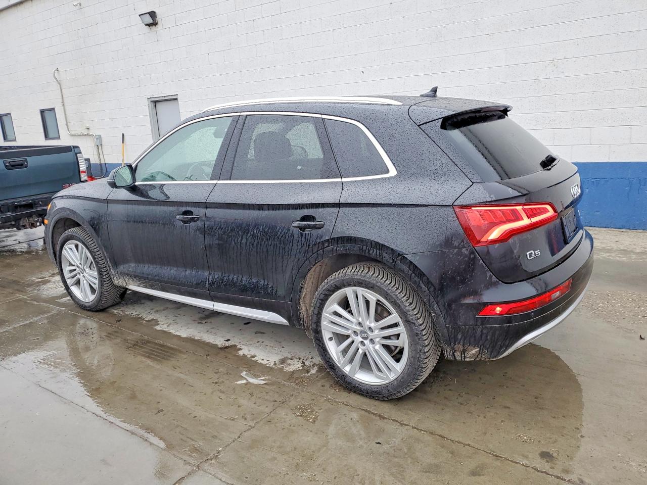 2018 AUDI Q5 PRESTIGE photo 2