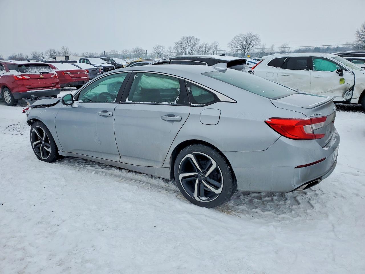 2018 HONDA ACCORD SPORT photo 3