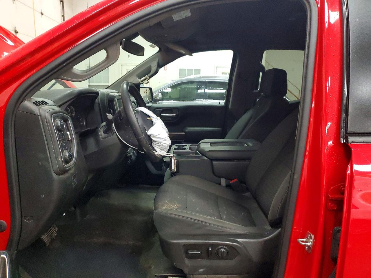 2021 CHEVROLET SILVERADO K1500 LT photo 13
