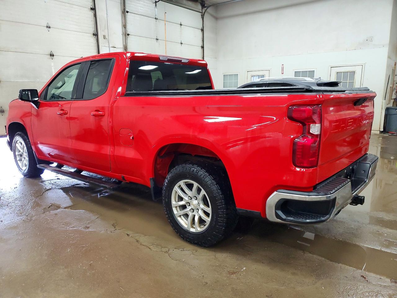 2021 CHEVROLET SILVERADO K1500 LT photo 3