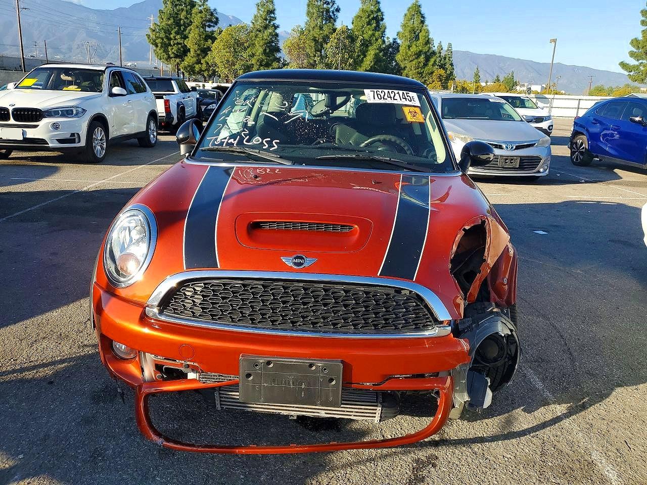 2011 MINI COOPER S photo 5