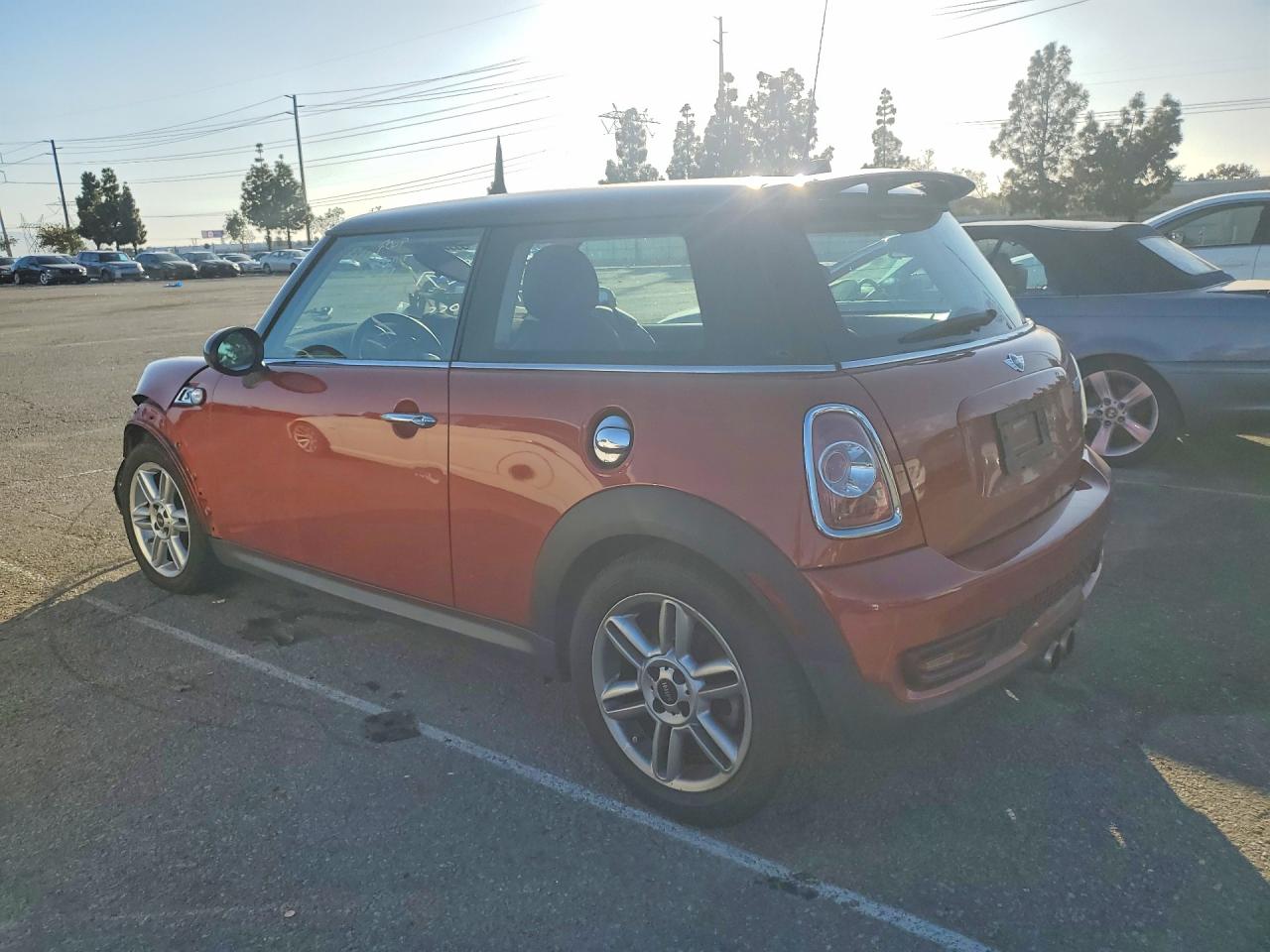 2011 MINI COOPER S photo 2