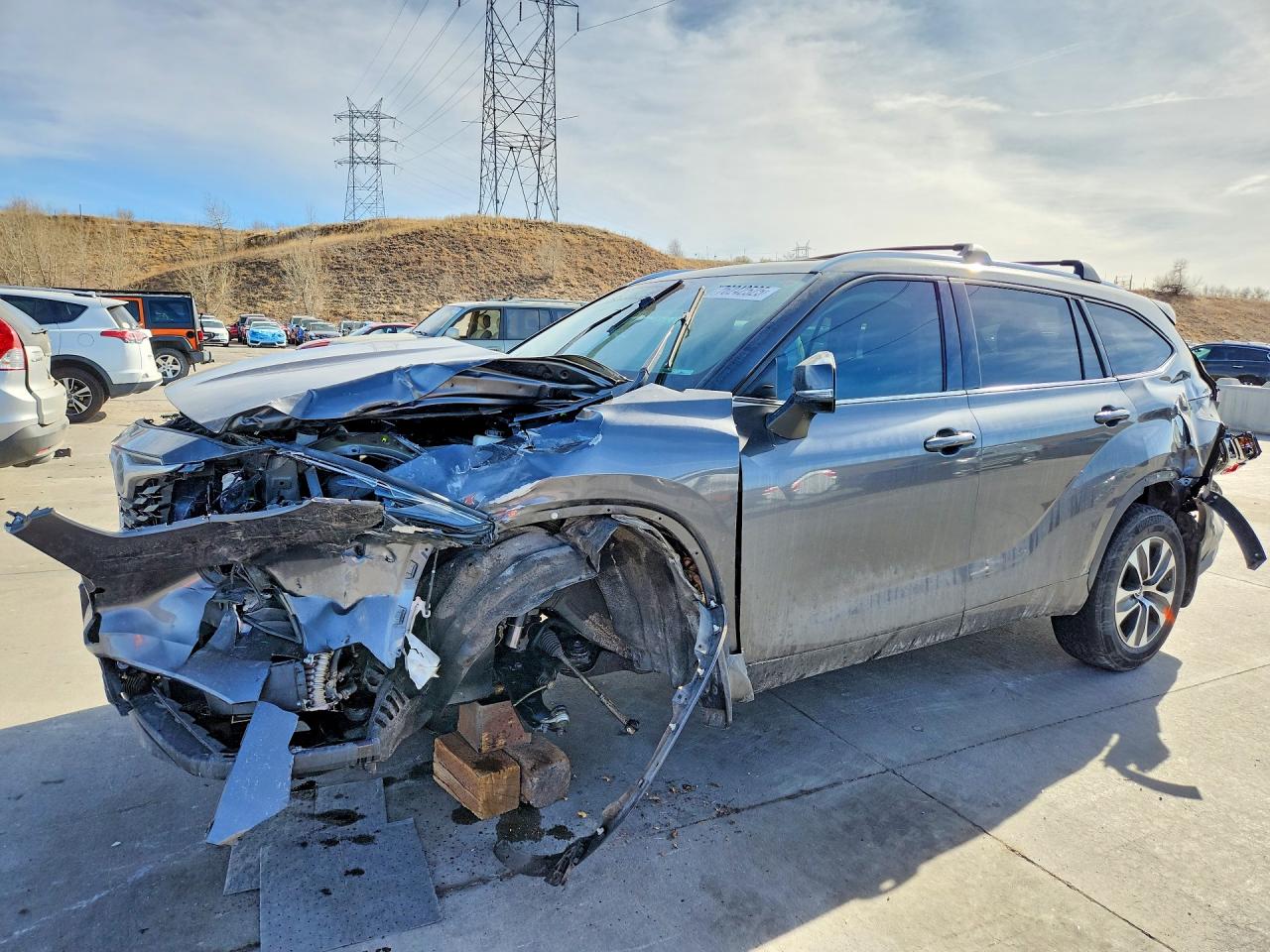 2021 TOYOTA HIGHLANDER