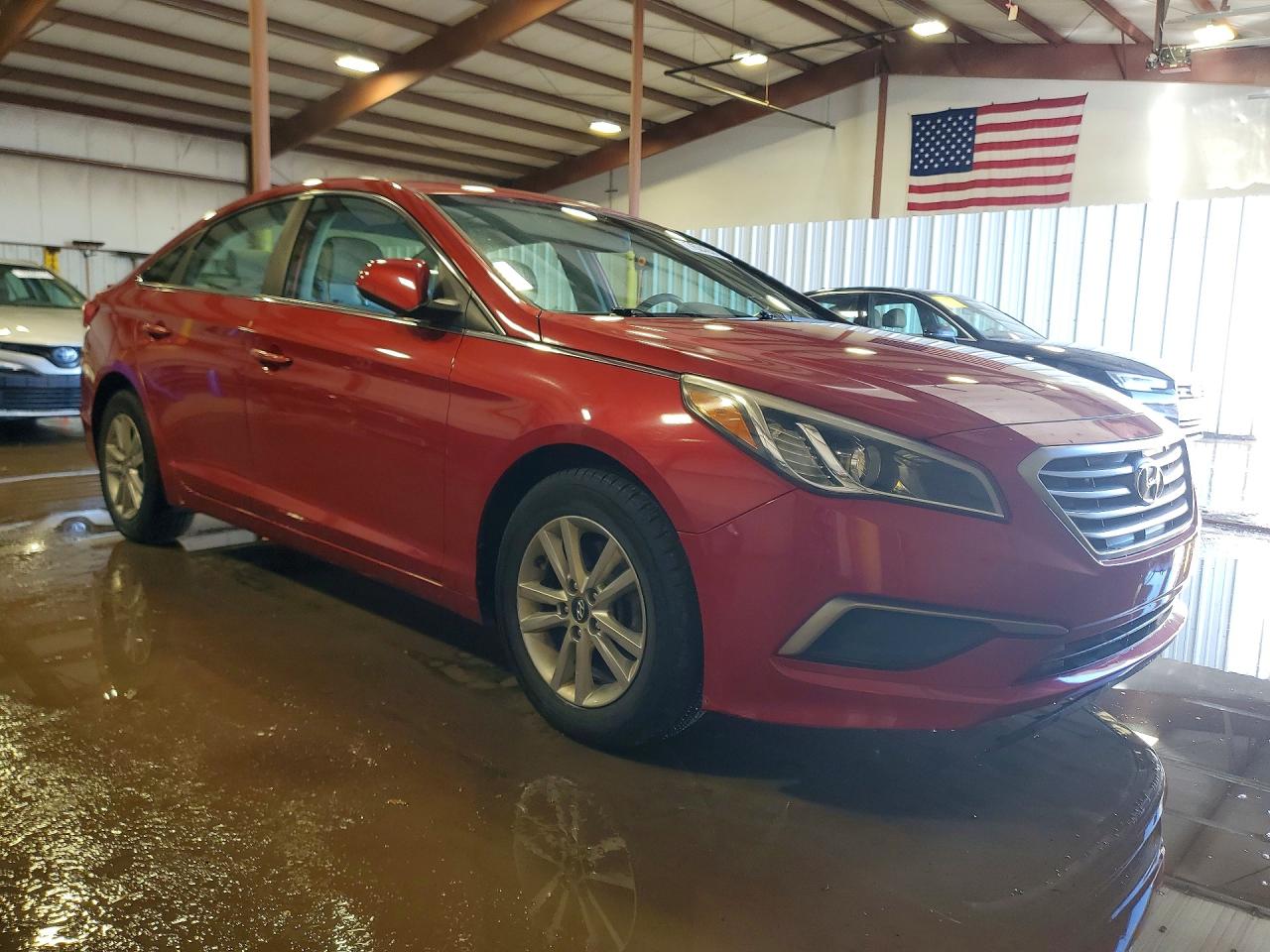 2017 HYUNDAI SONATA SE photo 7