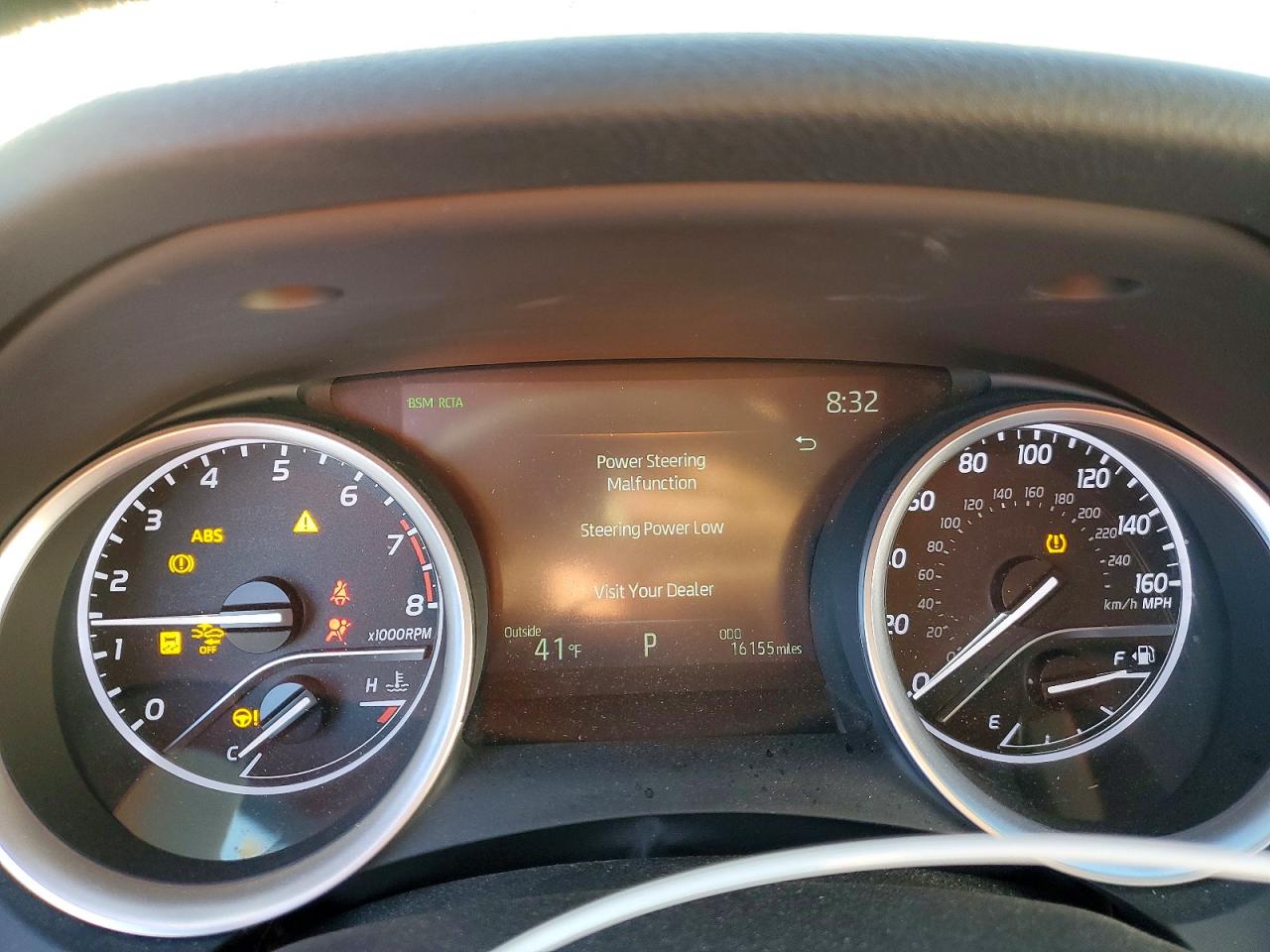 2024 TOYOTA CAMRY XLE photo 9