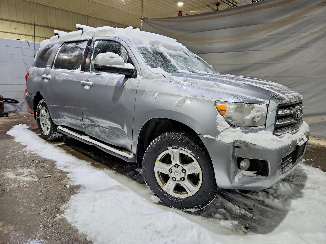 2012 TOYOTA SEQUOIA SR5 photo 10