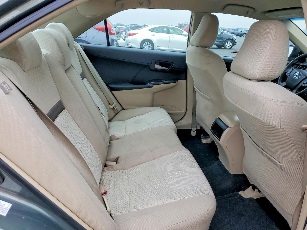 2013 TOYOTA CAMRY L photo 19