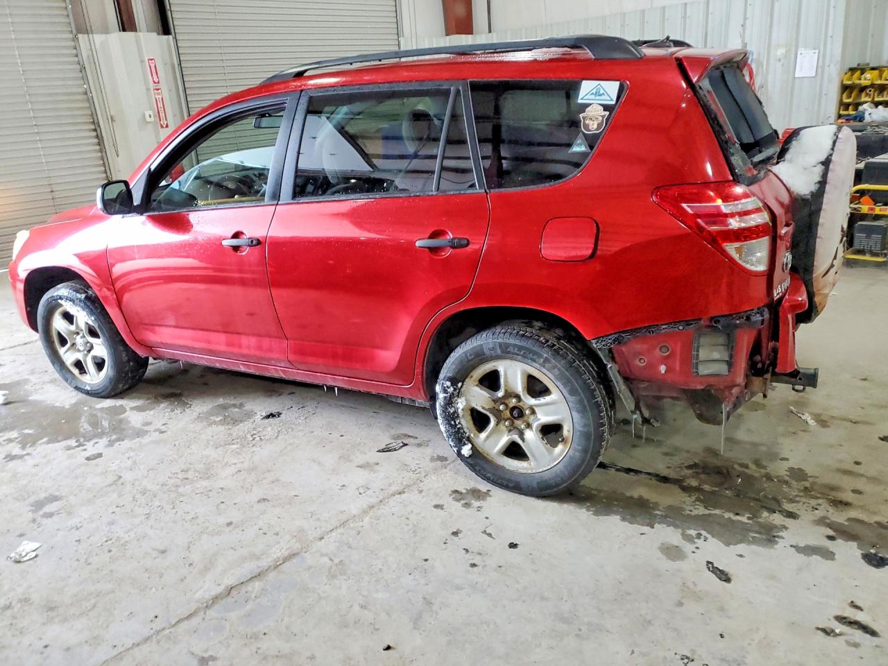 2012 TOYOTA RAV4 photo 2