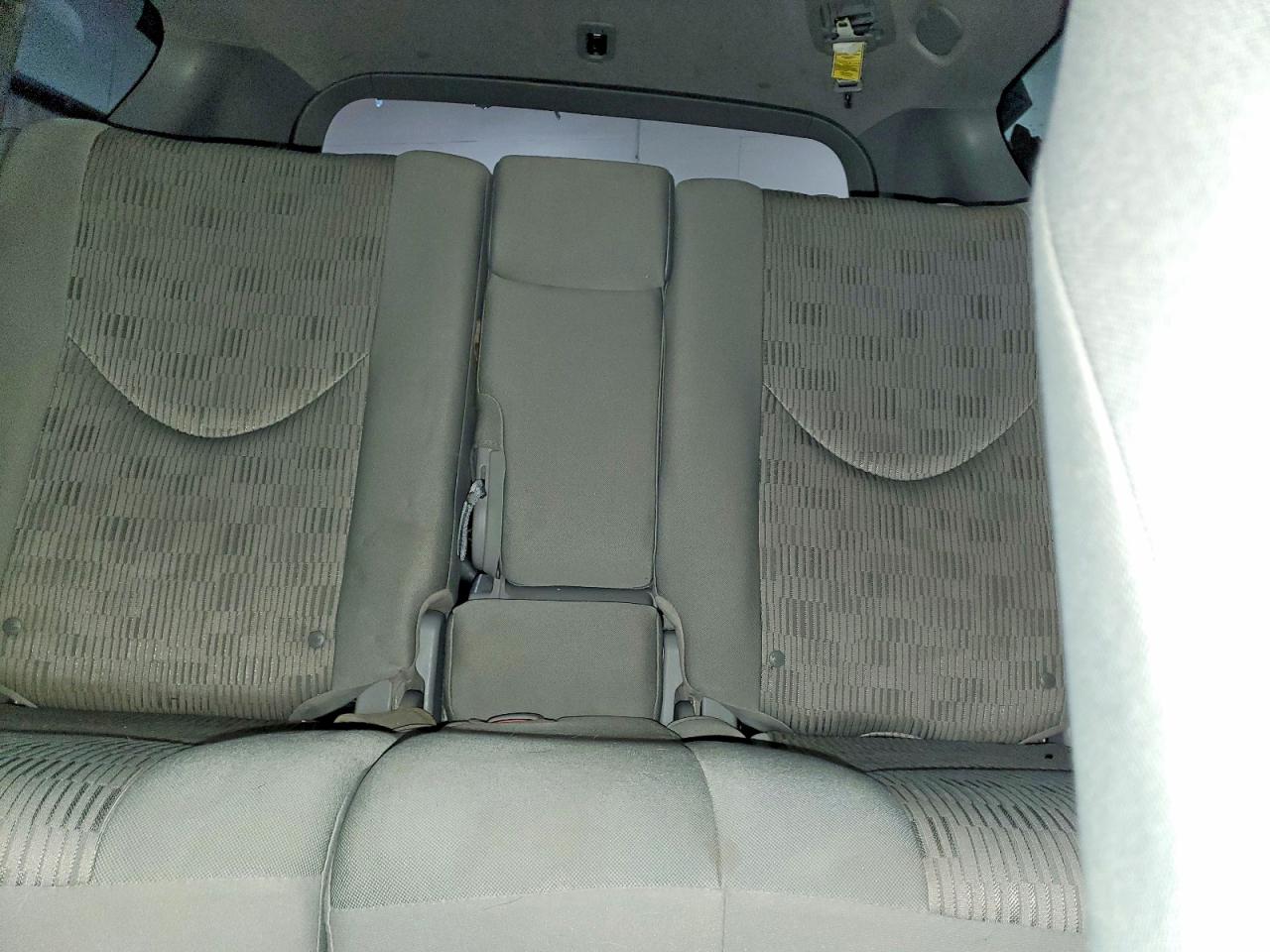2012 TOYOTA RAV4 photo 10