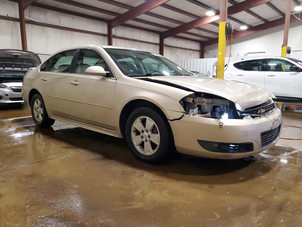 2010 CHEVROLET IMPALA LT photo 10