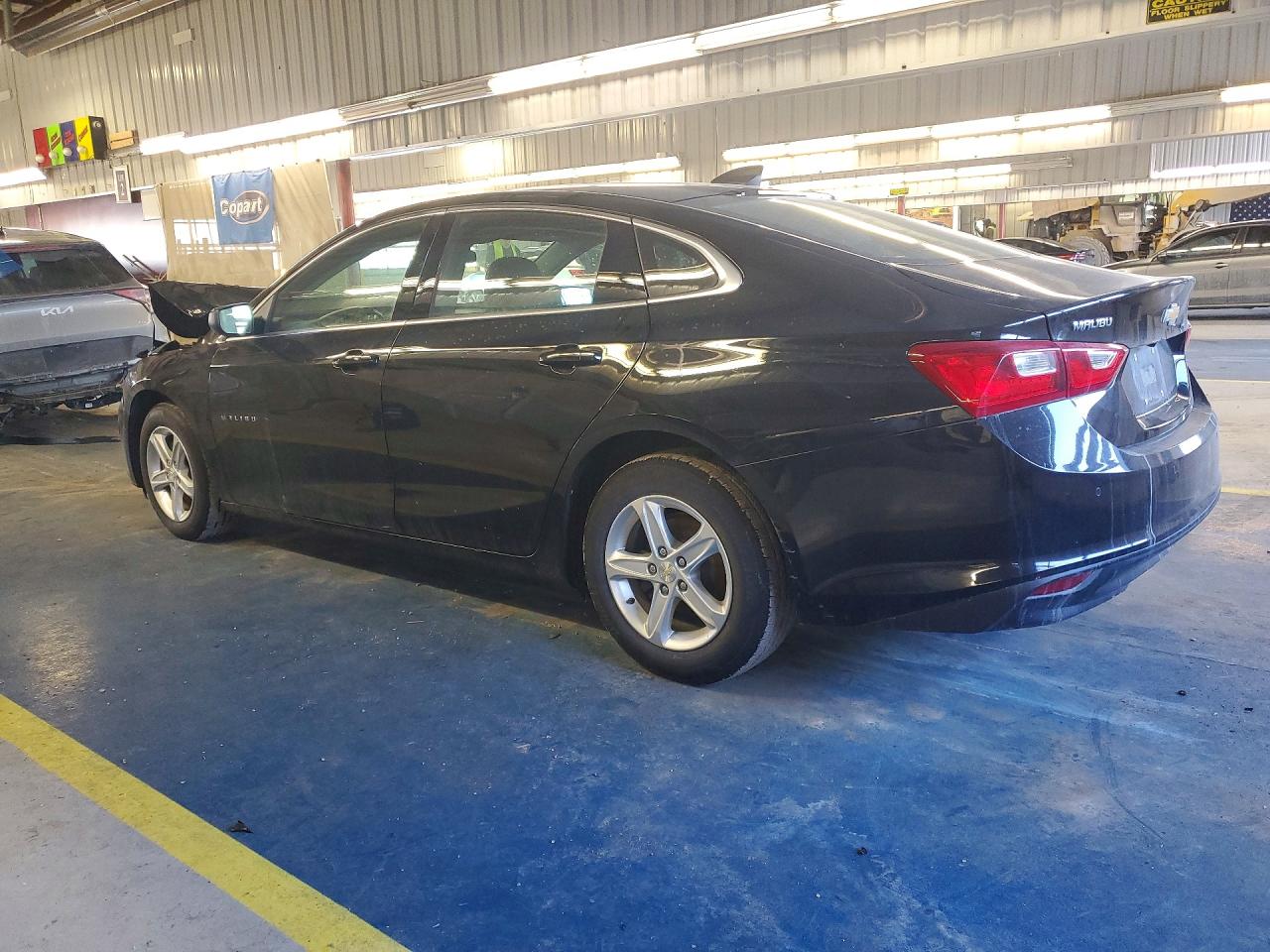 2021 CHEVROLET MALIBU LS photo 4