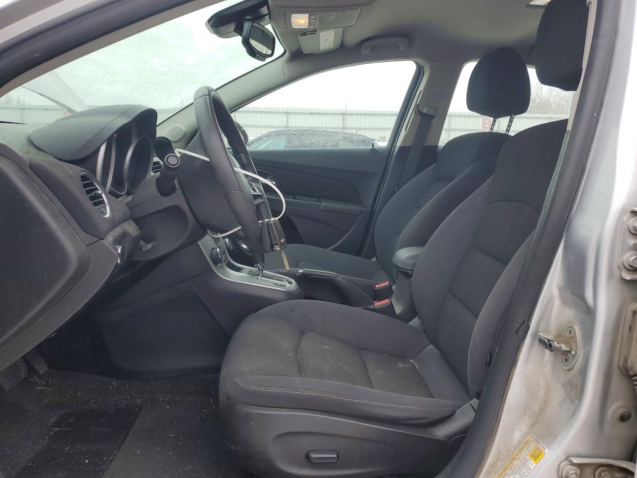 2016 CHEVROLET CRUZE LIMITED LT photo 13