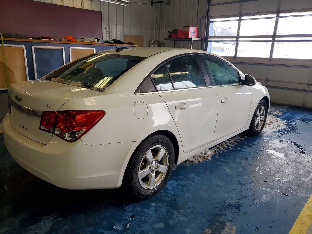 2016 CHEVROLET CRUZE LIMITED LT photo 5
