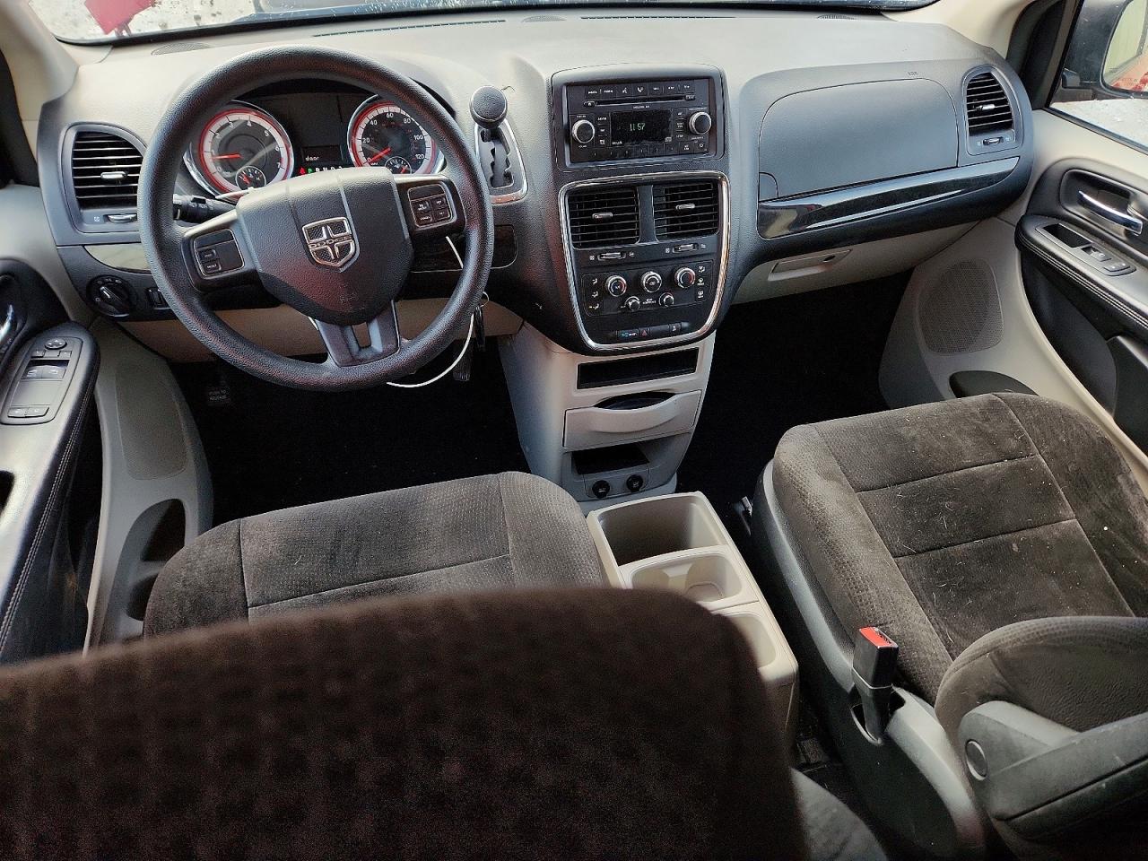 2013 DODGE GRAND CARAVAN SE photo 15