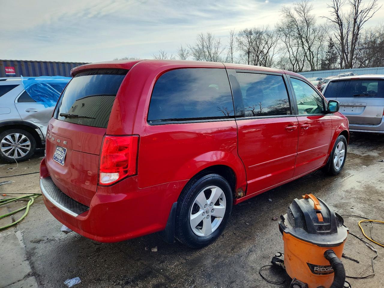2013 DODGE GRAND CARAVAN SE photo 5