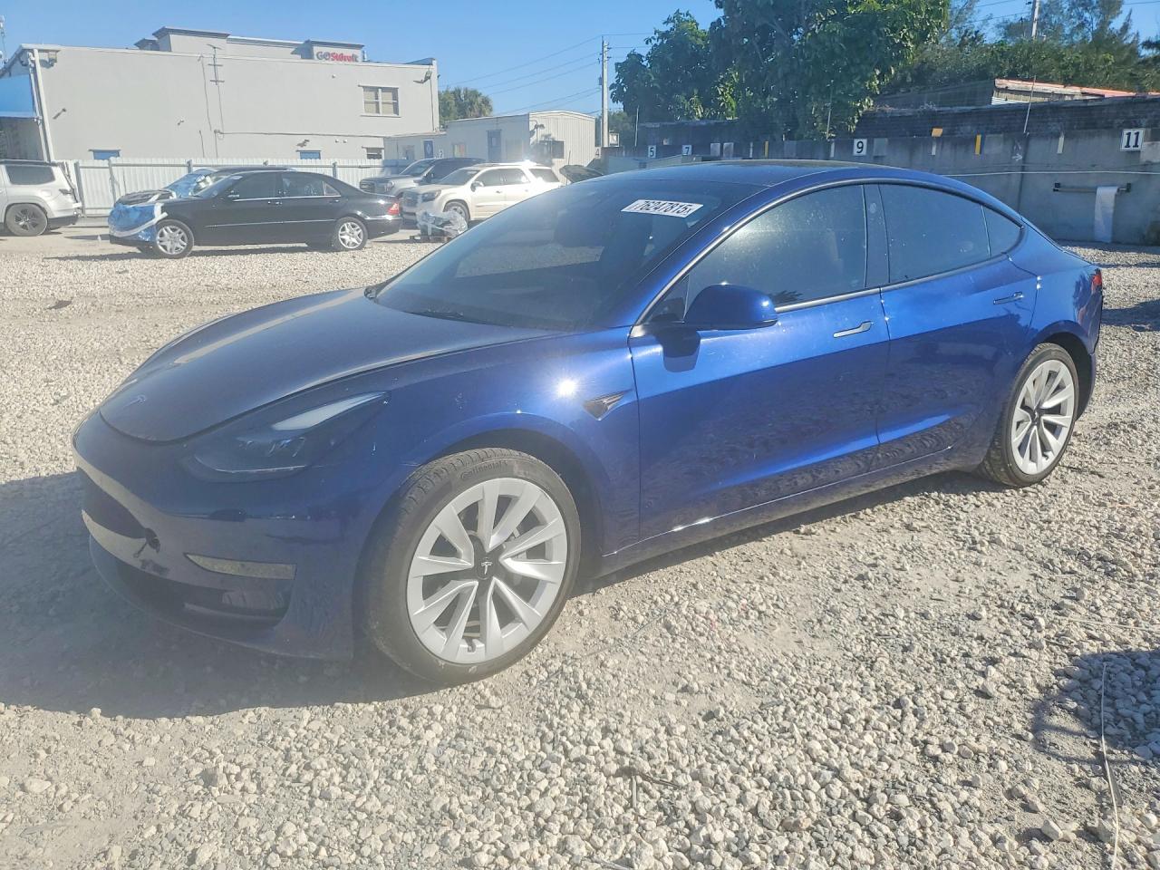 2023 TESLA MODEL 3