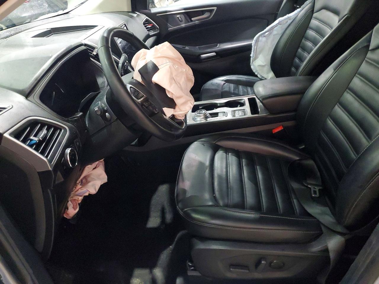 2024 FORD EDGE SEL photo 13