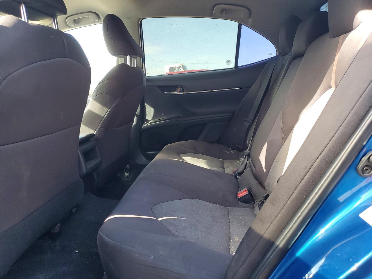 2019 TOYOTA CAMRY L photo 28