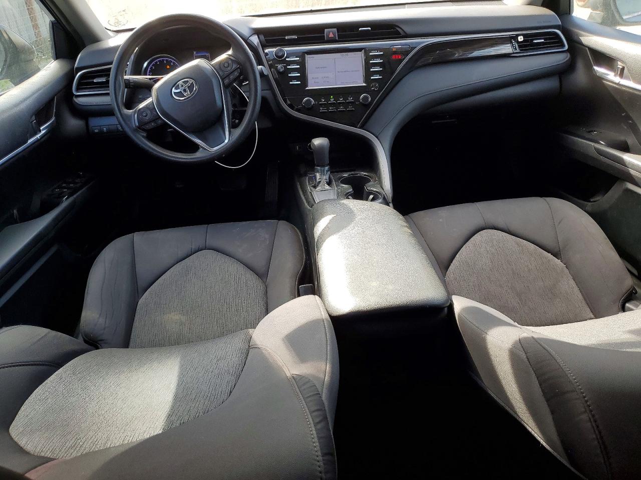 2019 TOYOTA CAMRY L photo 22