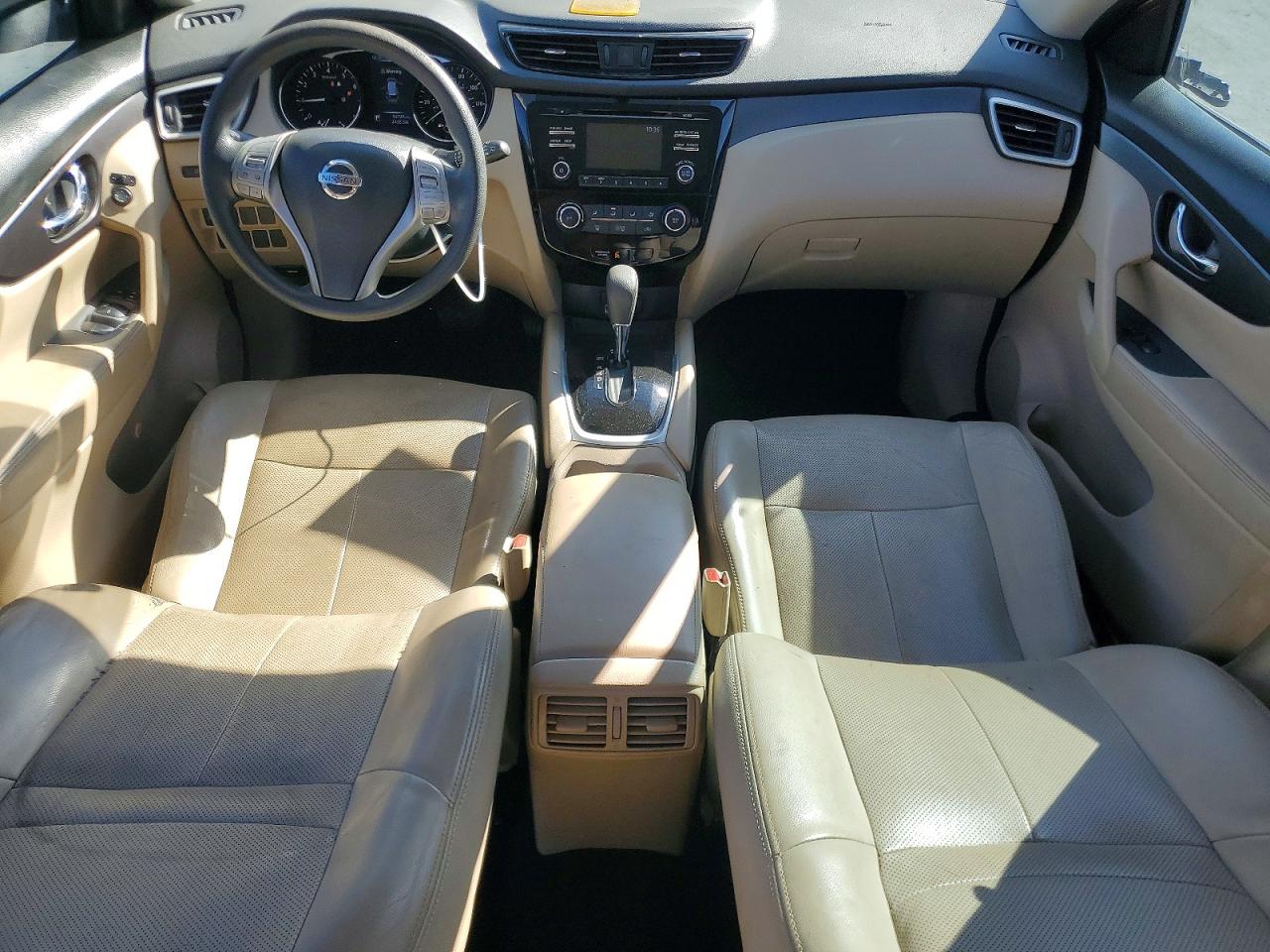 2016 NISSAN ROGUE S photo 15
