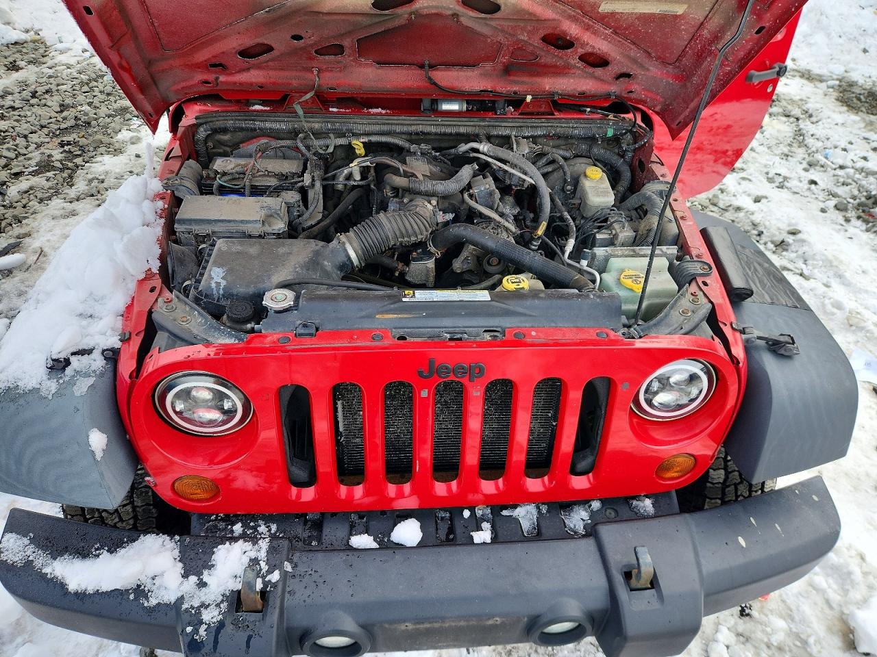2011 JEEP WRANGLER photo 23