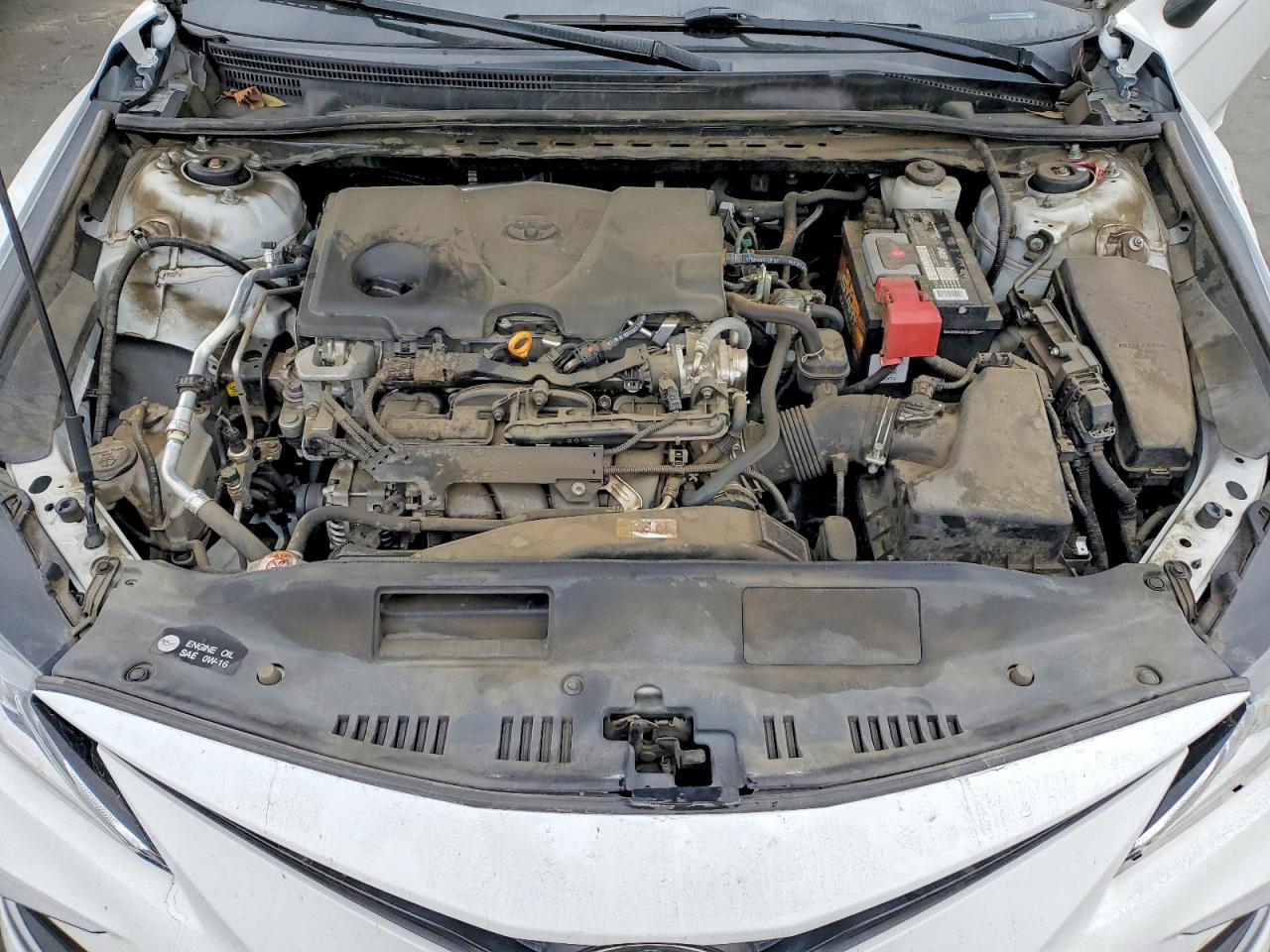 2022 TOYOTA CAMRY LE photo 11