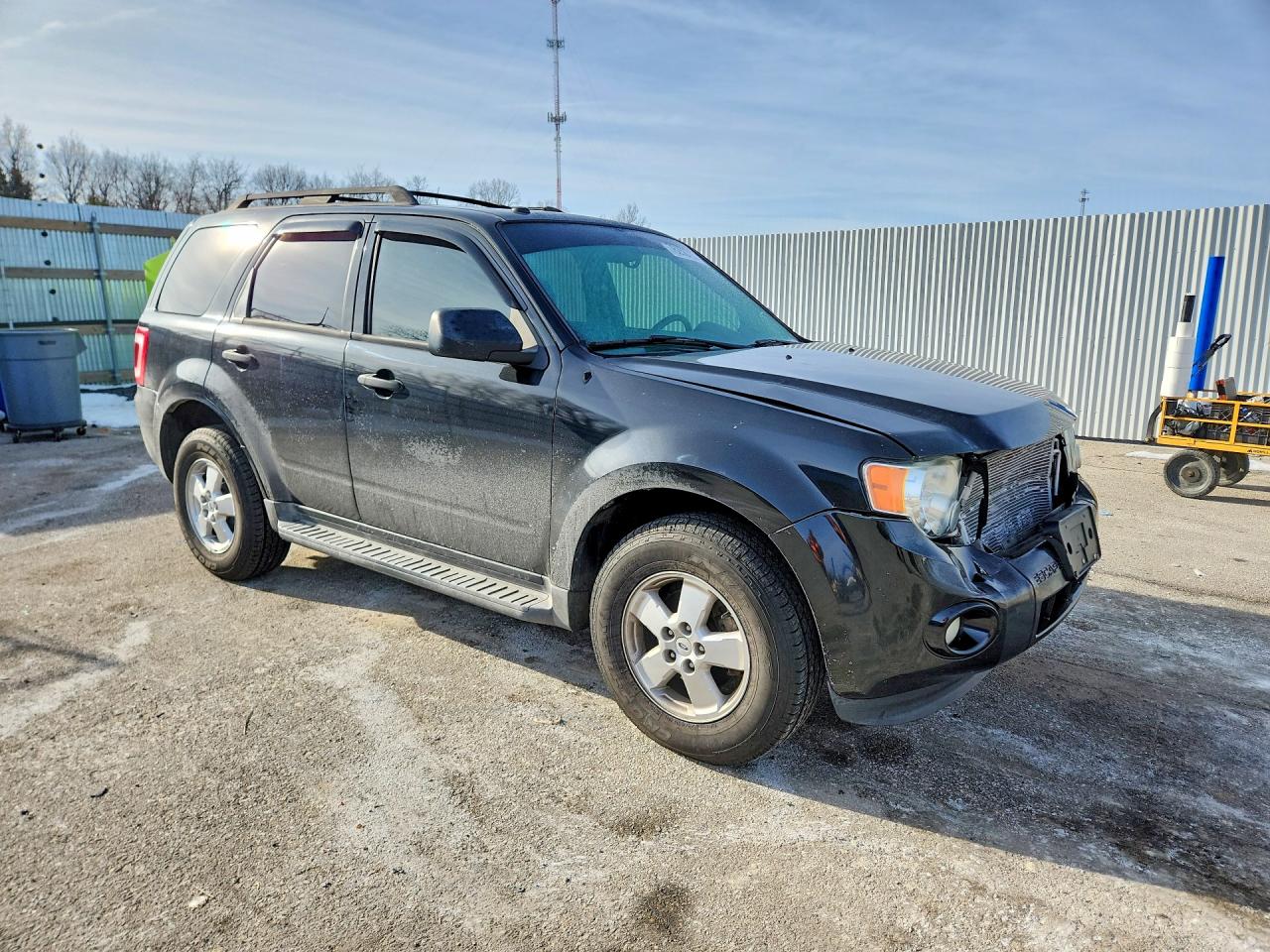 2011 FORD ESCAPE XLT photo 10