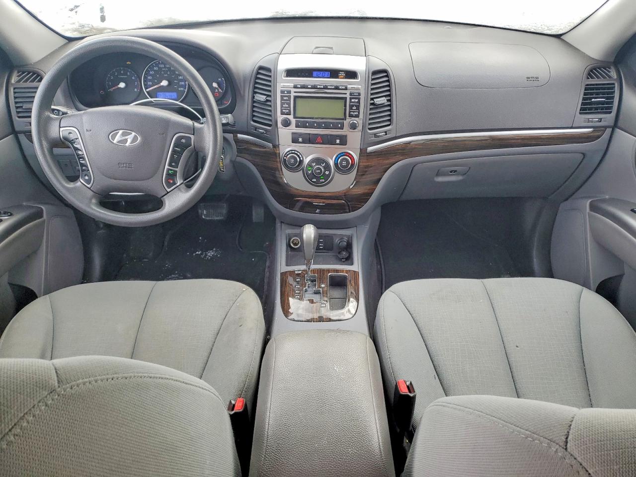 2011 HYUNDAI SANTA FE GLS photo 8