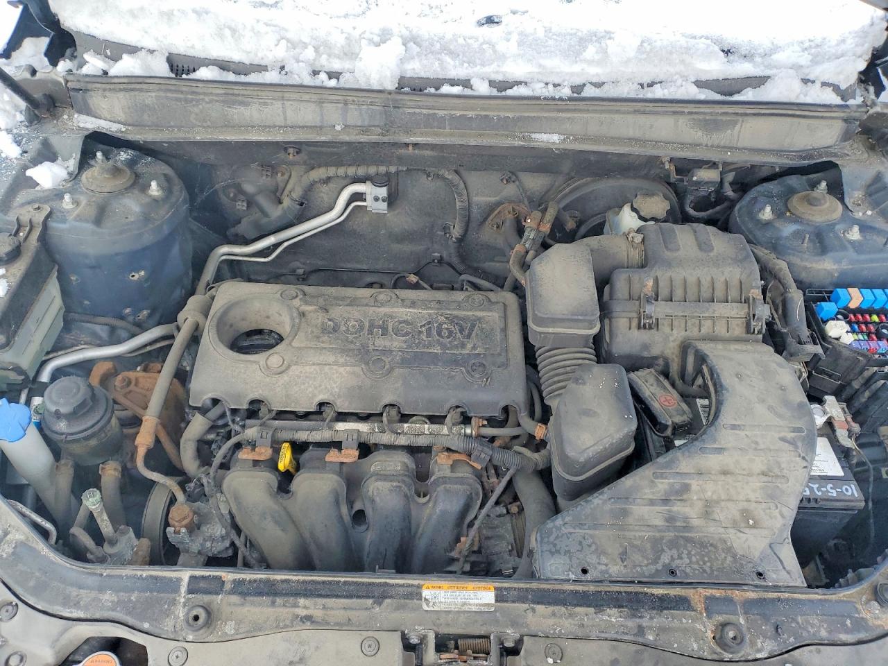 2011 HYUNDAI SANTA FE GLS photo 11