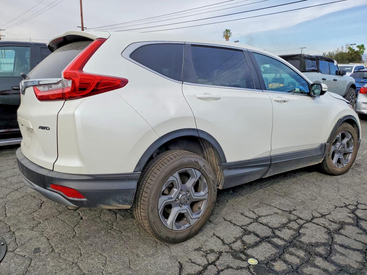 2018 HONDA CR-V EXL photo 5