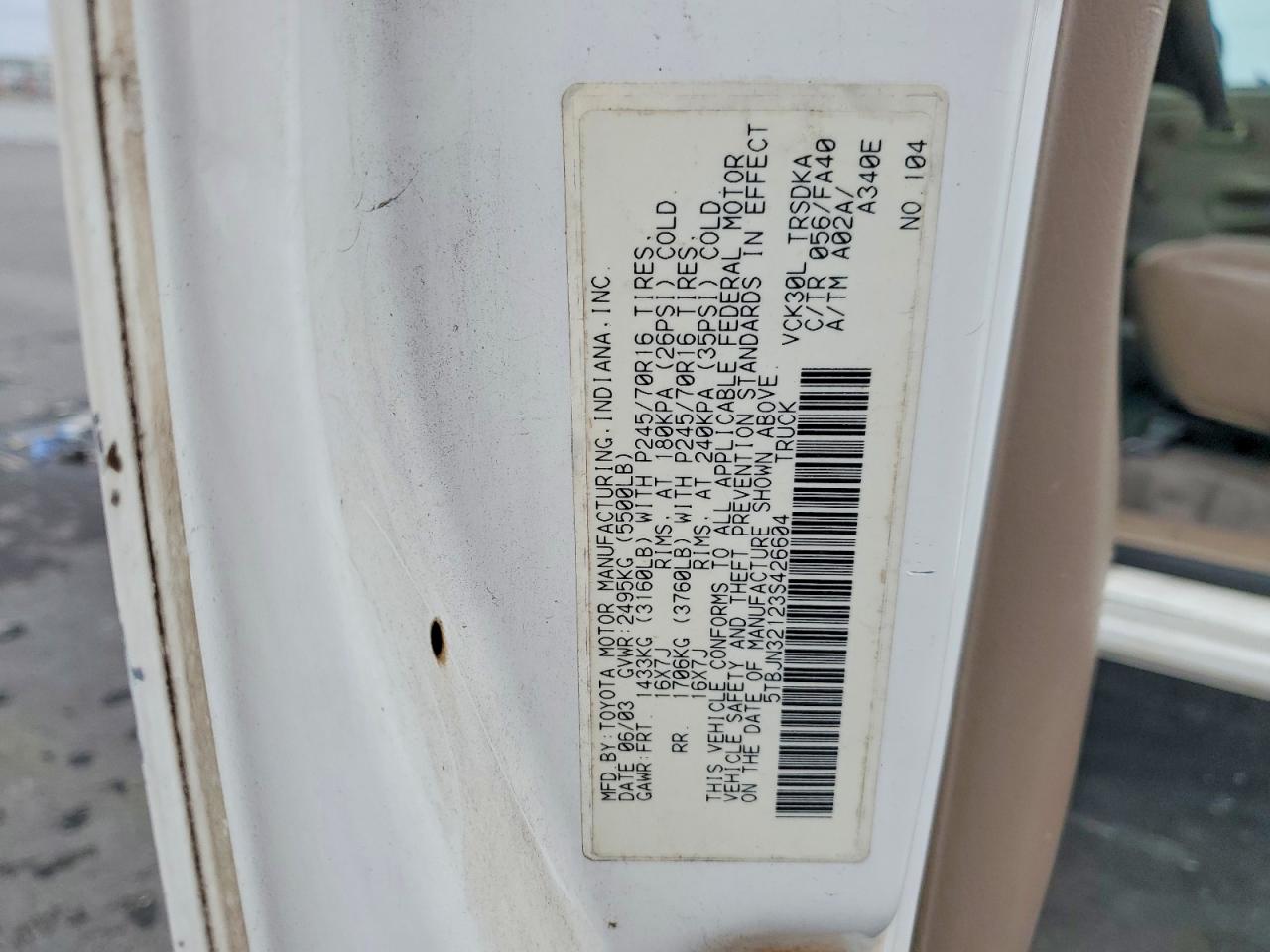 2003 TOYOTA TUNDRA BASE photo 12