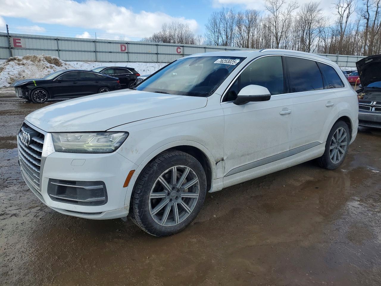 2017 AUDI Q7