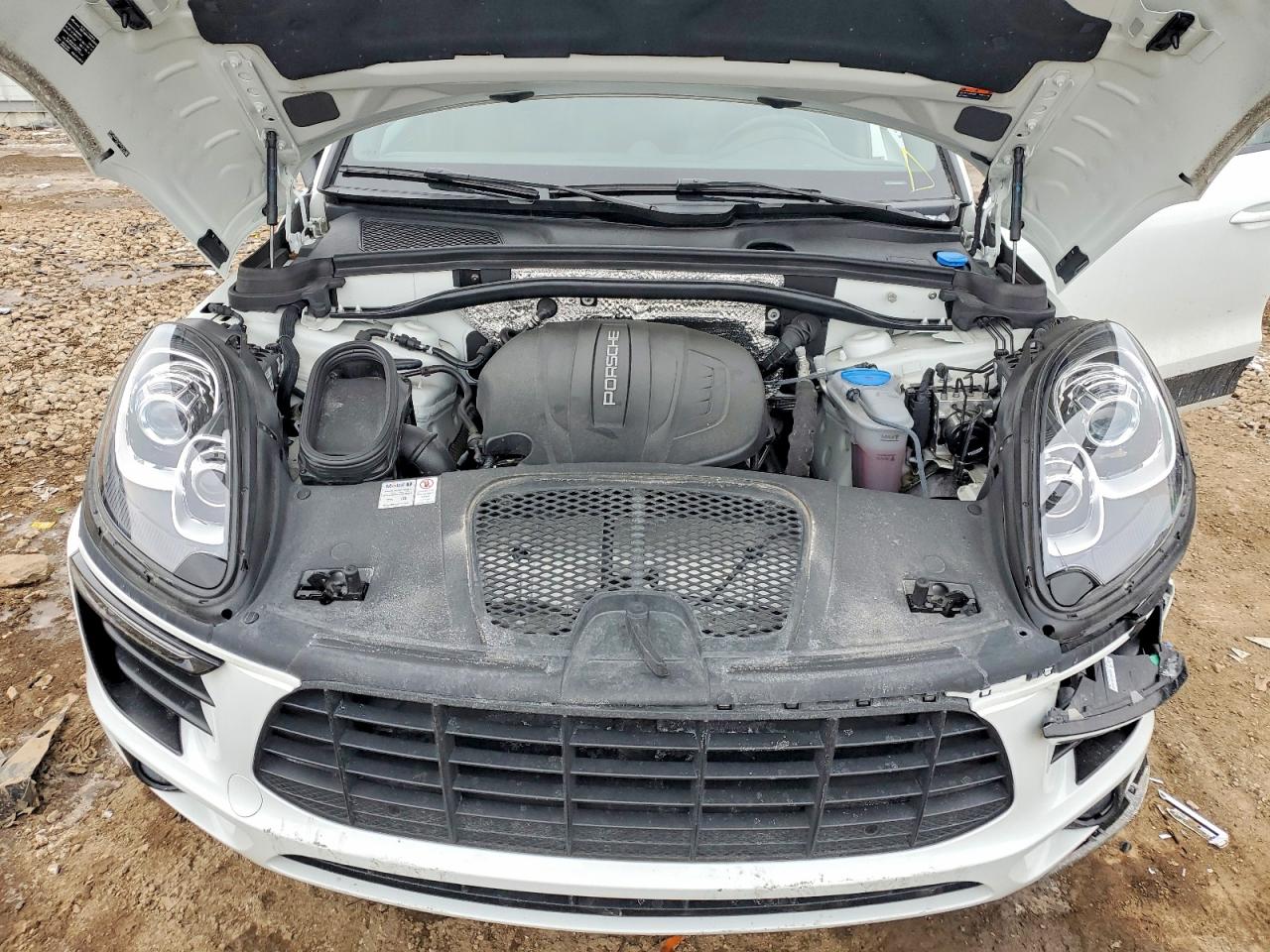 2018 PORSCHE MACAN photo 21