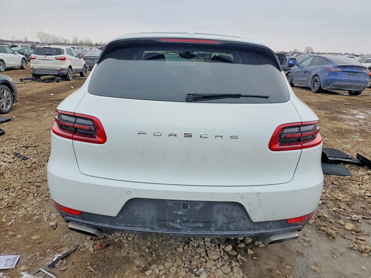 2018 PORSCHE MACAN photo 11