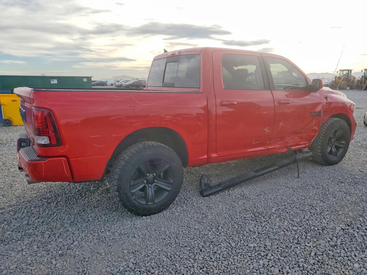 2018 RAM 1500 SPORT photo 3