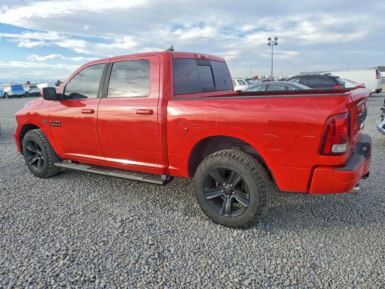 2018 RAM 1500 SPORT photo 2