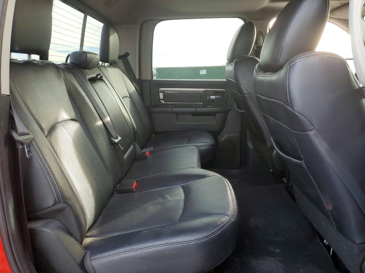2018 RAM 1500 SPORT photo 10
