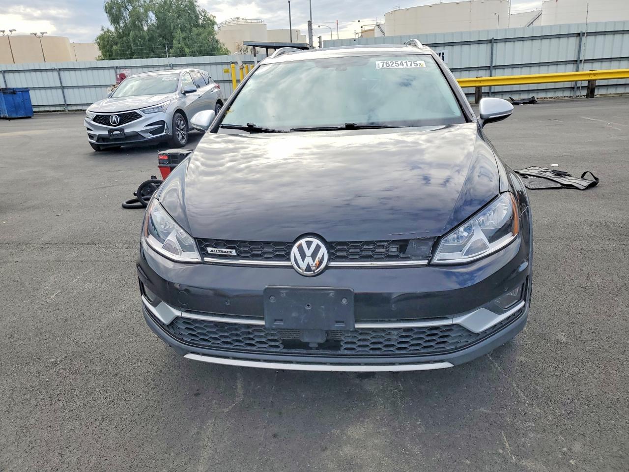2017 VOLKSWAGEN GOLF ALLTRACK S photo 13