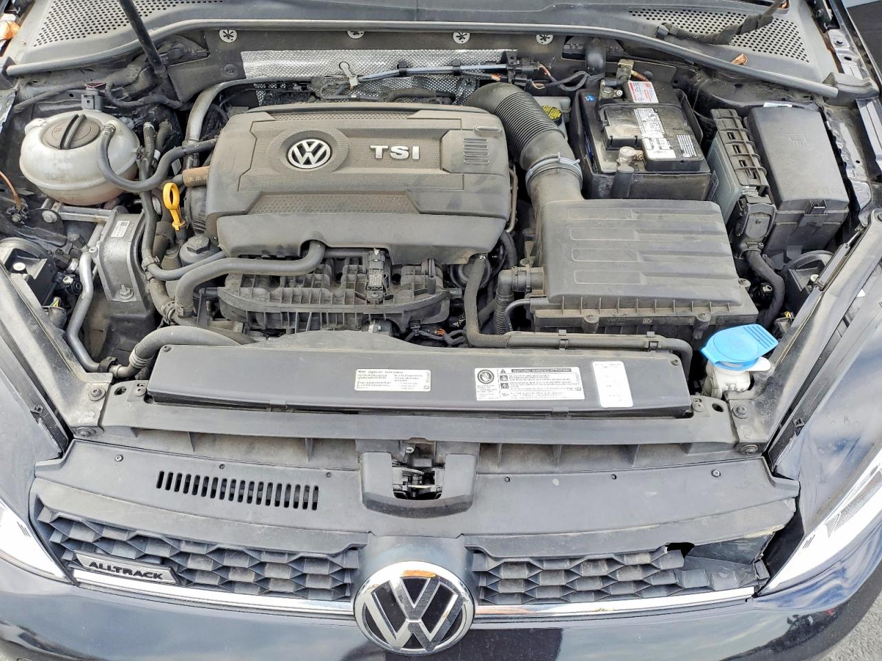 2017 VOLKSWAGEN GOLF ALLTRACK S photo 31
