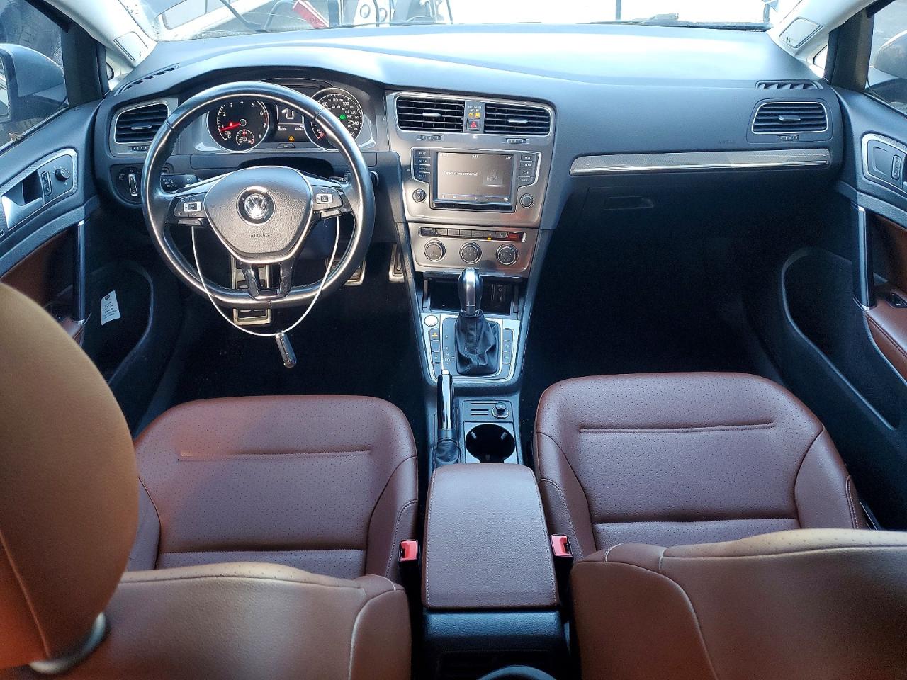 2017 VOLKSWAGEN GOLF ALLTRACK S photo 22