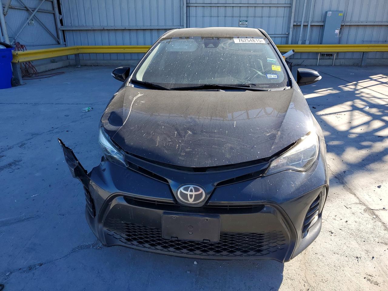 2017 TOYOTA COROLLA photo 9