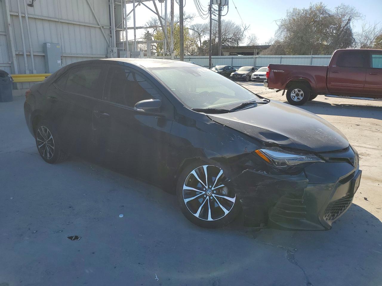 2017 TOYOTA COROLLA photo 7