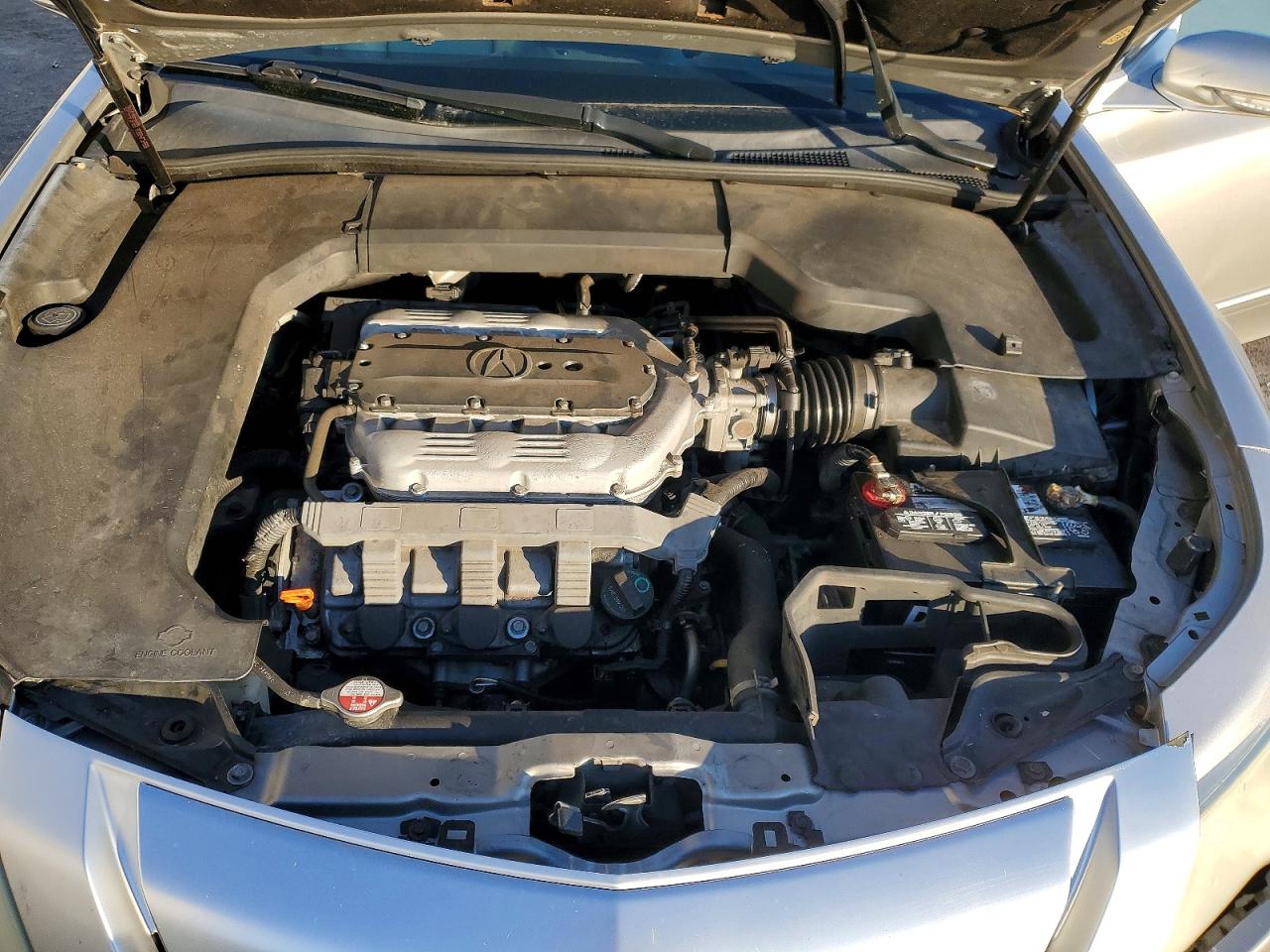 2010 ACURA TL photo 11