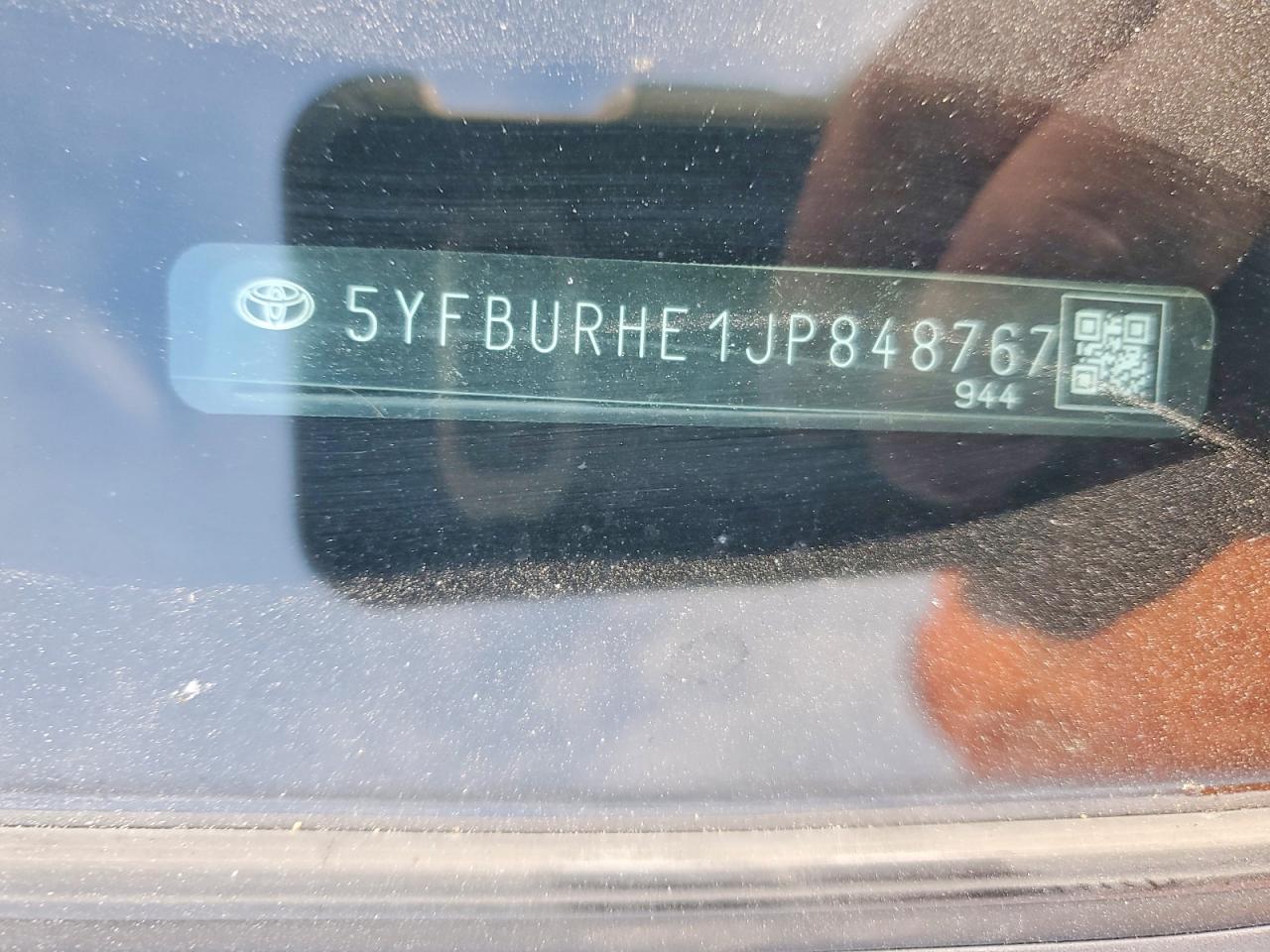 2018 TOYOTA COROLLA LE photo 12