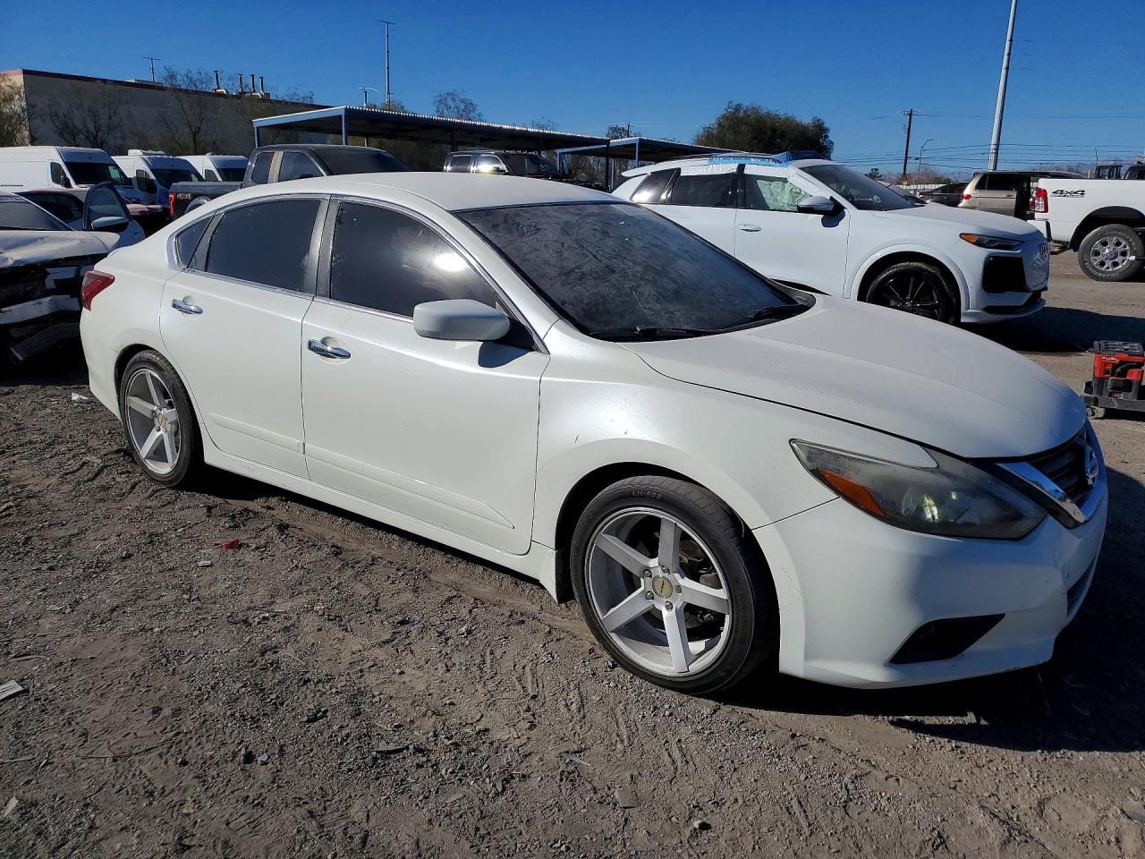 2017 NISSAN ALTIMA 2.5 photo 4