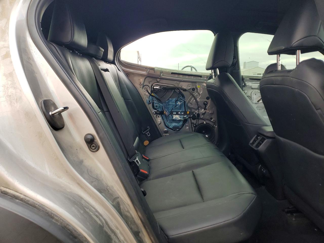 2020 LEXUS UX 250H photo 11