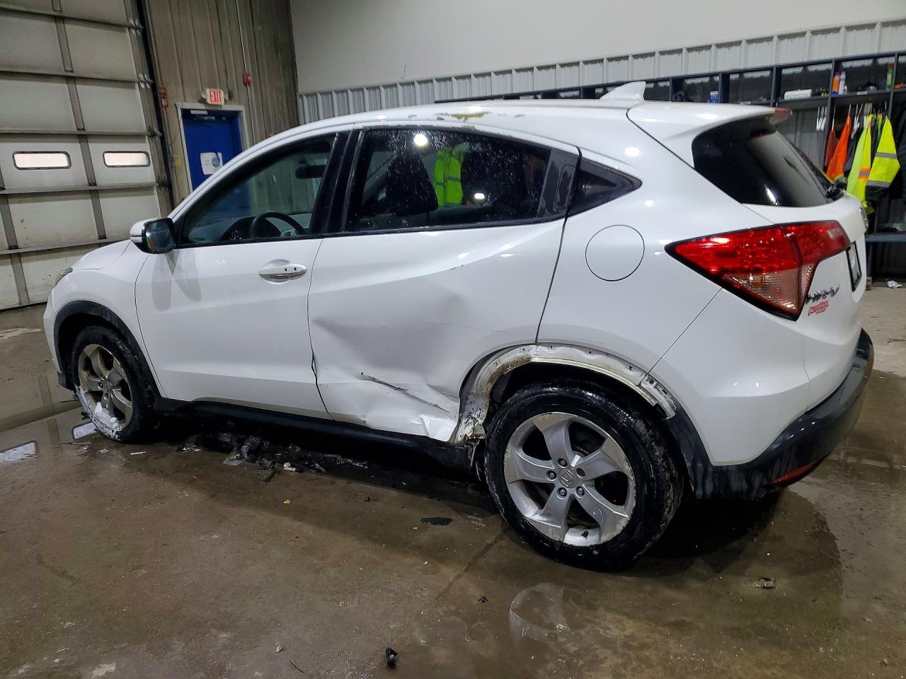 2016 HONDA HR-V EX photo 3