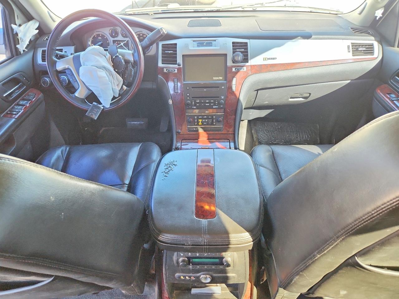 2010 CADILLAC ESCALADE HYBRID photo 8