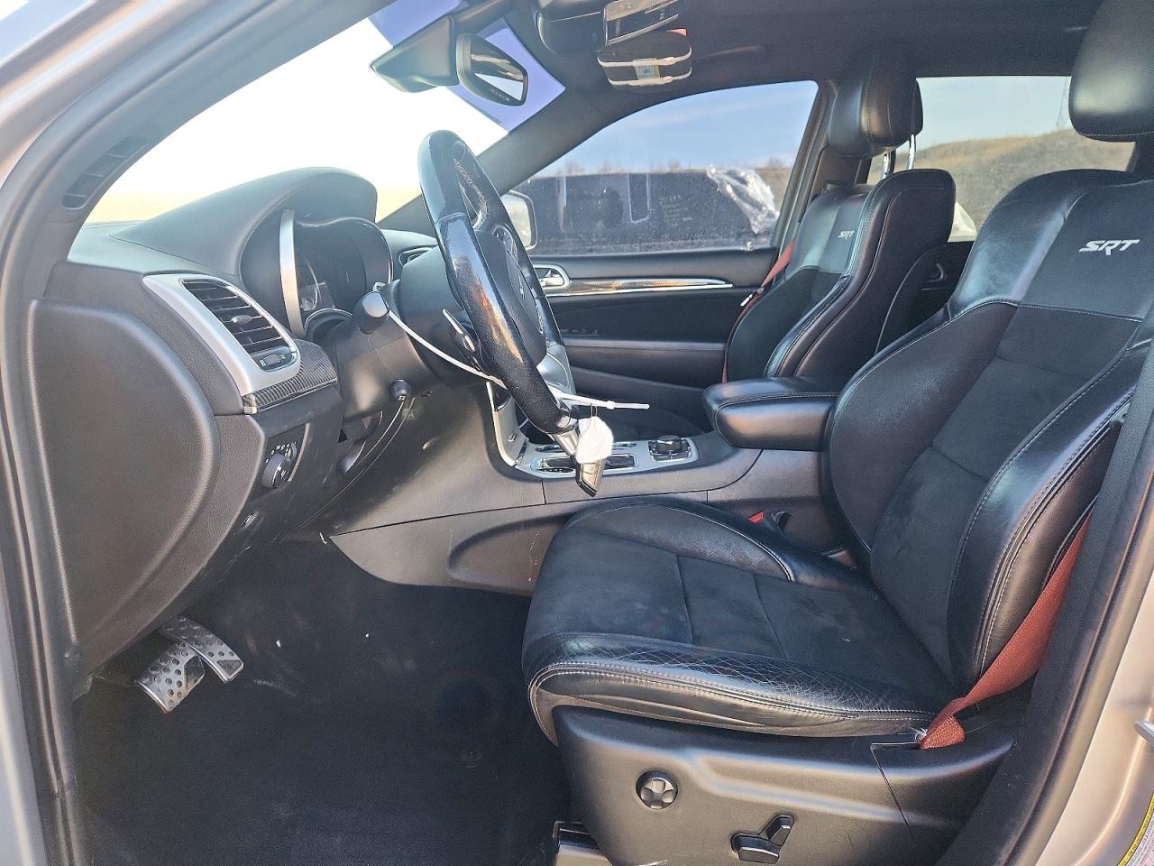 2019 JEEP GRAND CHEROKEE SRT-8 photo 13